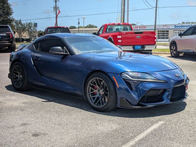 Used 2020 Blue Toyota 3.0 image 7