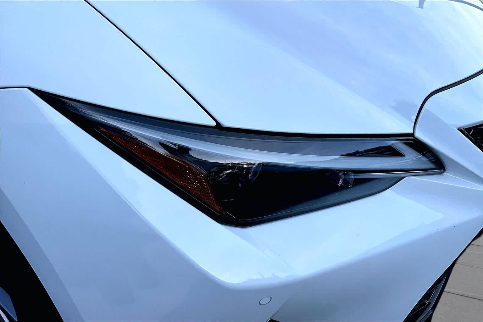 Used 2023 Ultra White Lexus F SPORT image 26