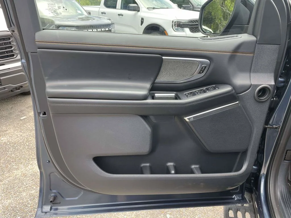 New 2027 Nocturnal Blue Metallic Ford Tremor® image 15