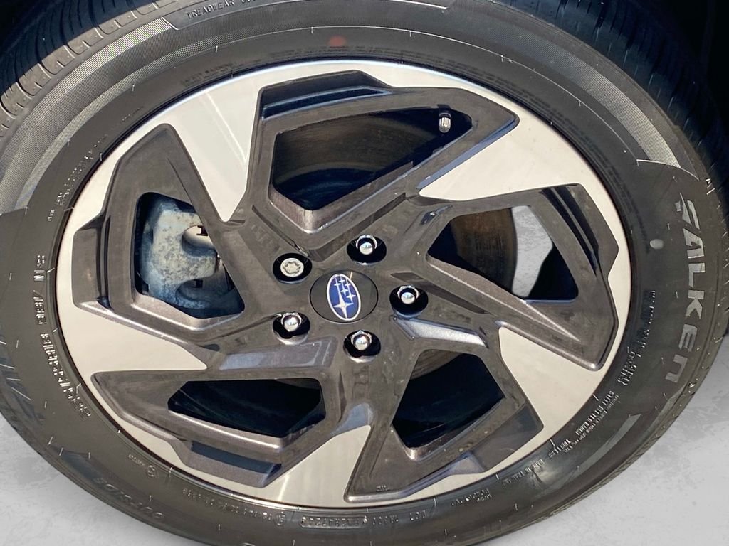 Used 2025 Silver Subaru Limited image 30