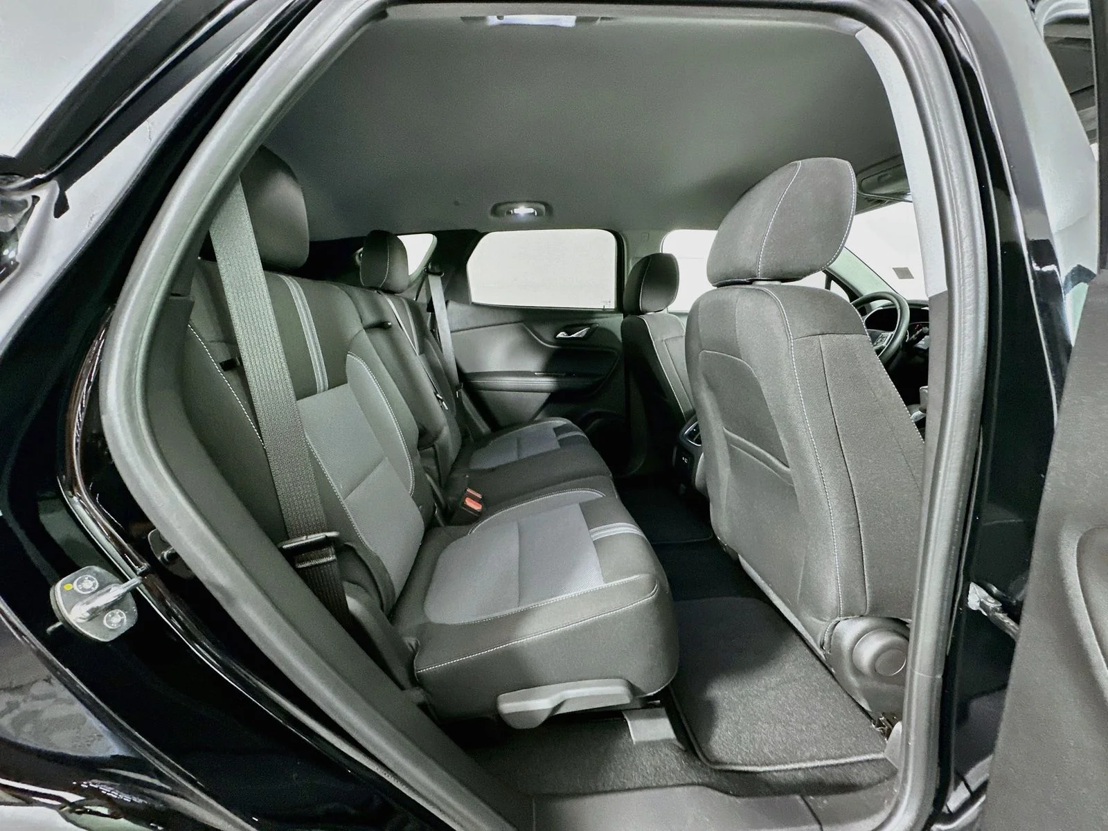 Used 2023 Black Chevrolet LT image 27