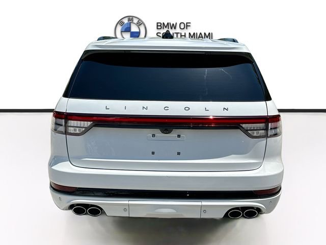Used 2025 White Lincoln Reserve image 6
