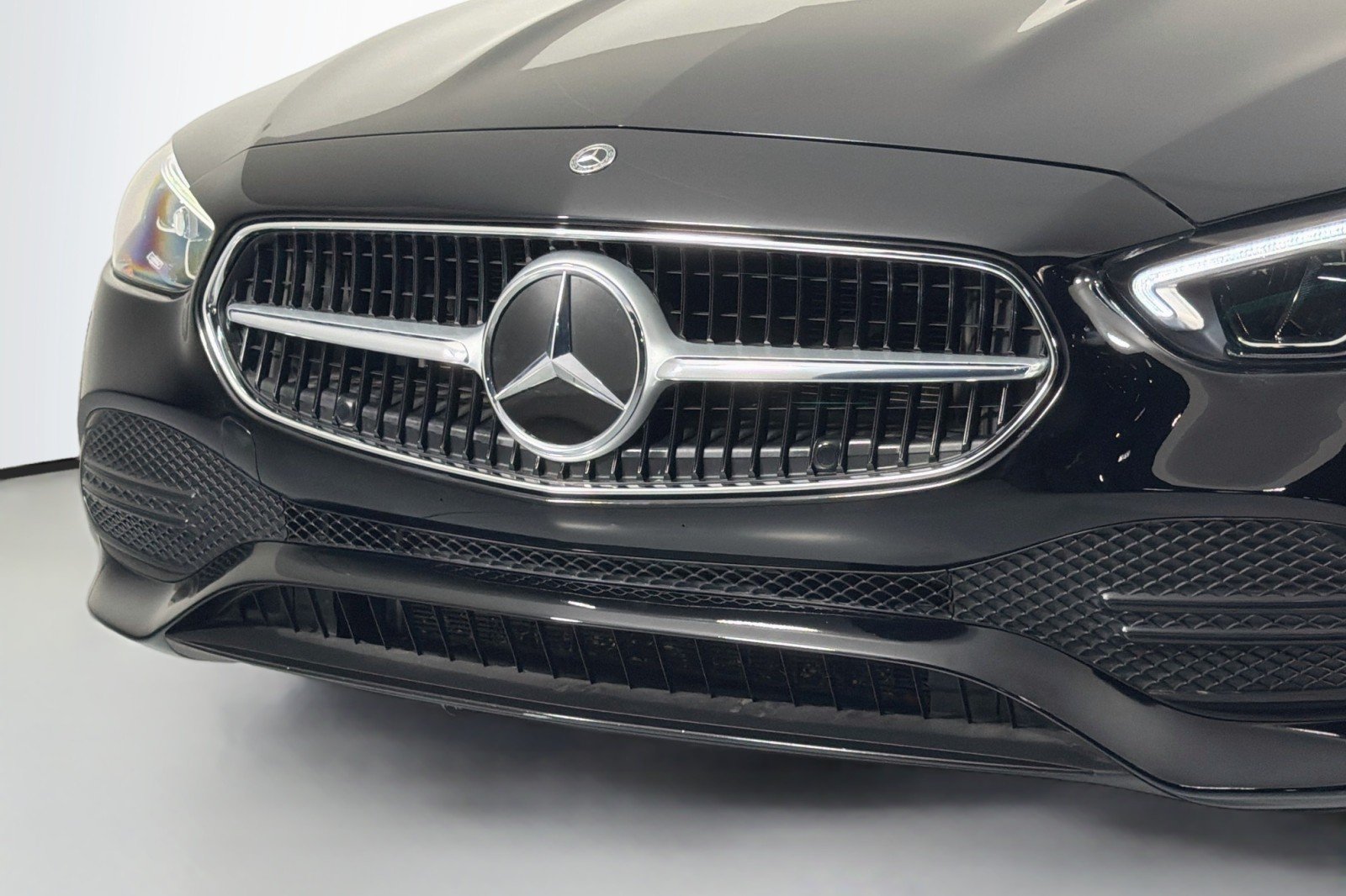Used 2022 Black Mercedes-Benz C 300 image 13