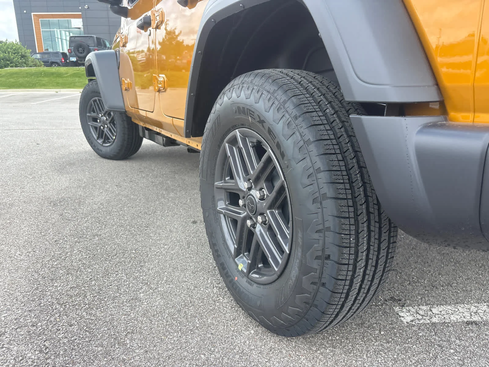 New 2026 Goldilocks Jeep Sport S image 6