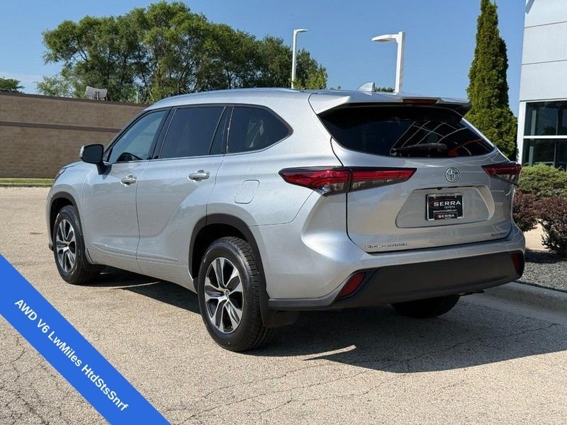 Used 2021 Celestial Silver Metallic Toyota XLE image 5