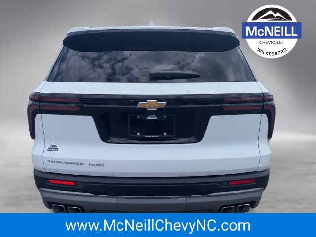 2027 Chevrolet Traverse LT - Photo 7