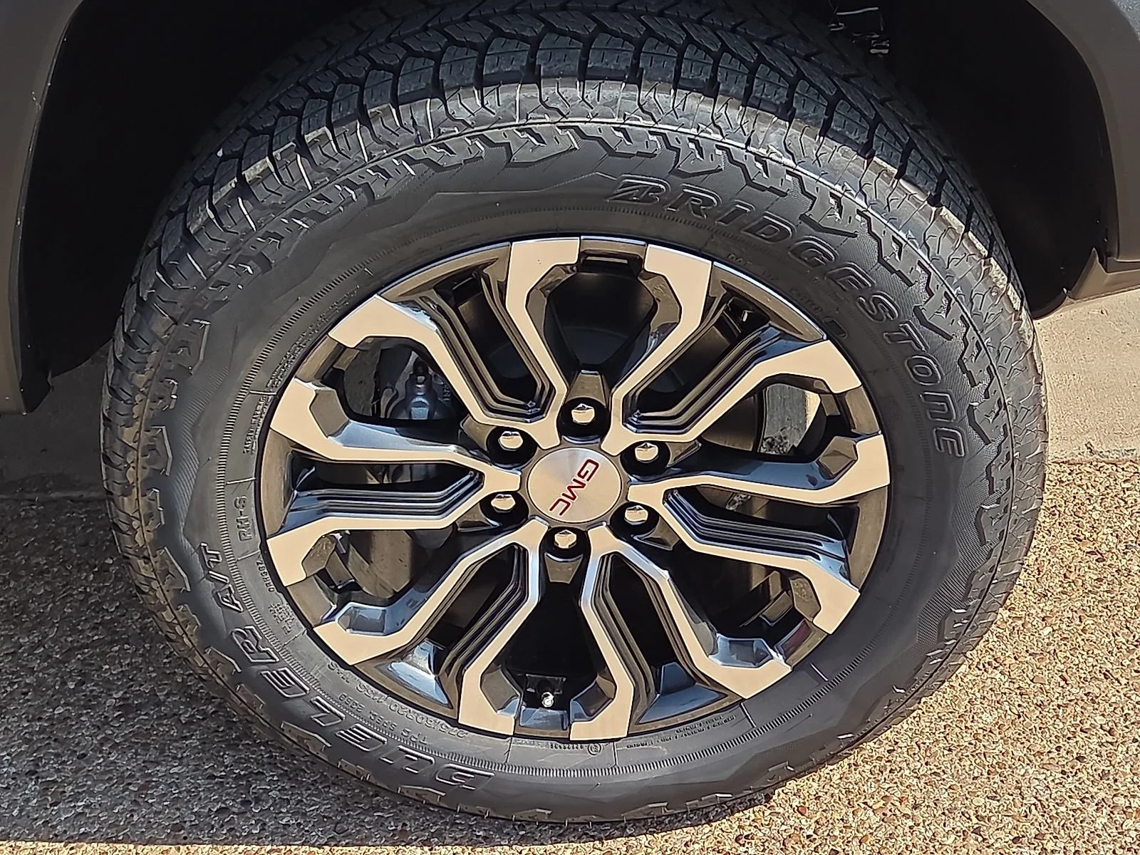 2026 GMC Canyon Denali - Photo 7