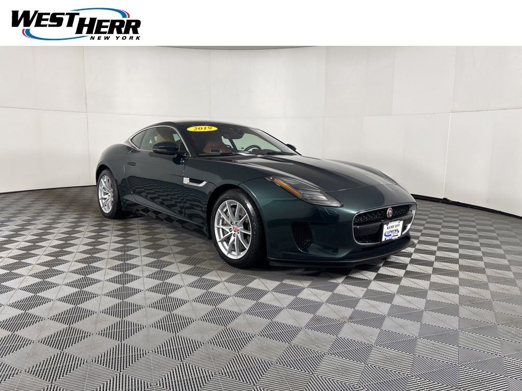 2019 Jaguar F-TYPE Coupe 296hp's photo