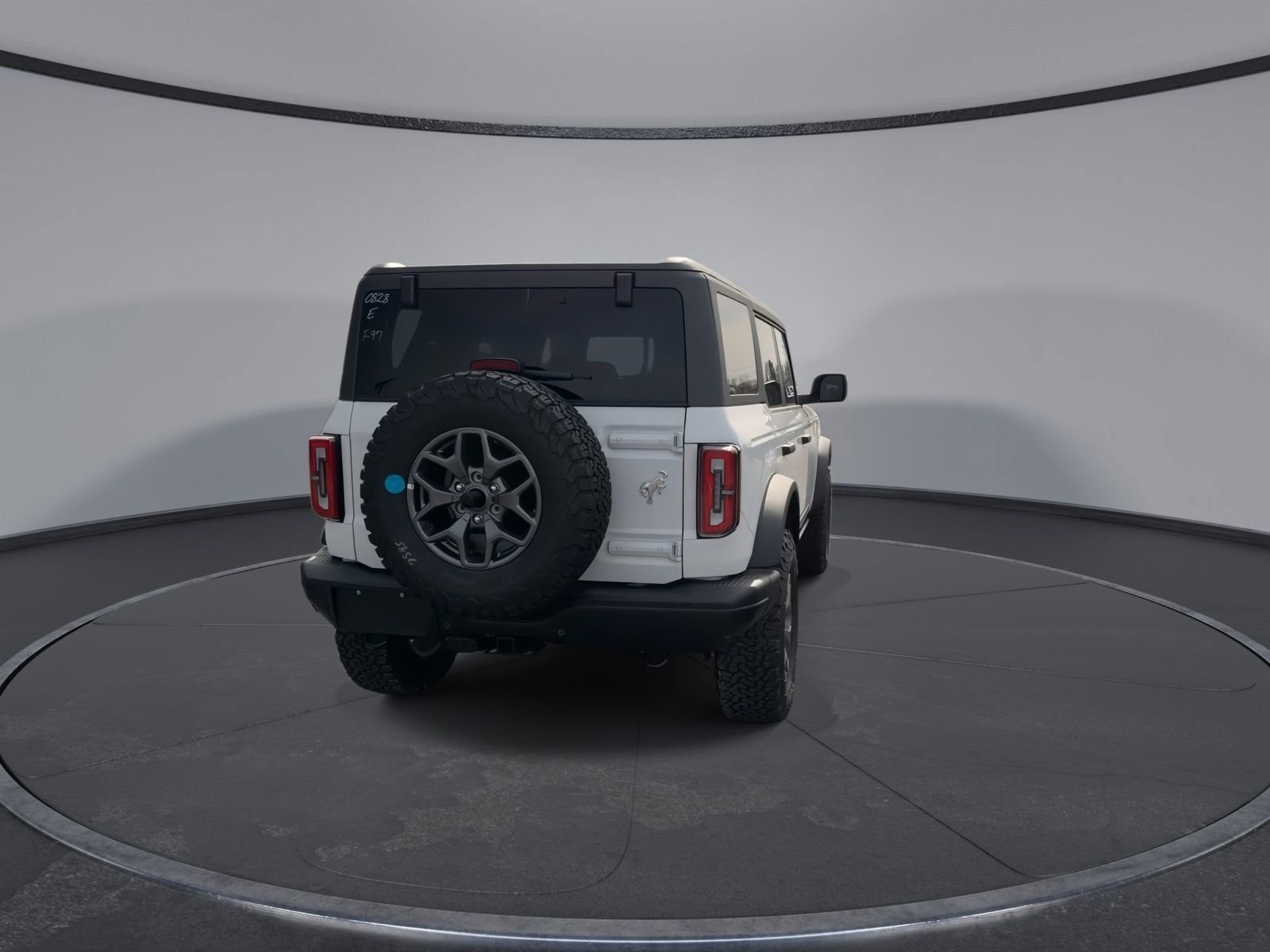 New 2025 Oxford White Ford Badlands® image 7