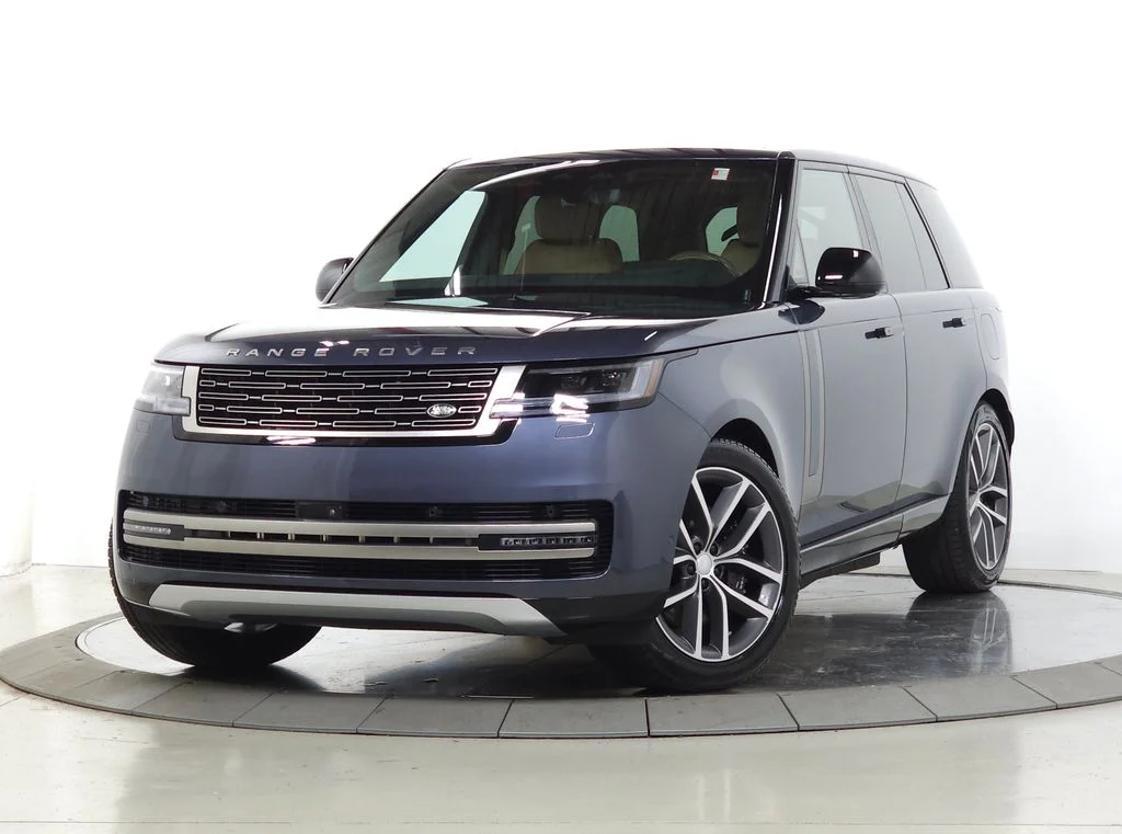 2025 Land Rover Range Rover 3.0 PHEV SE SWB's photo