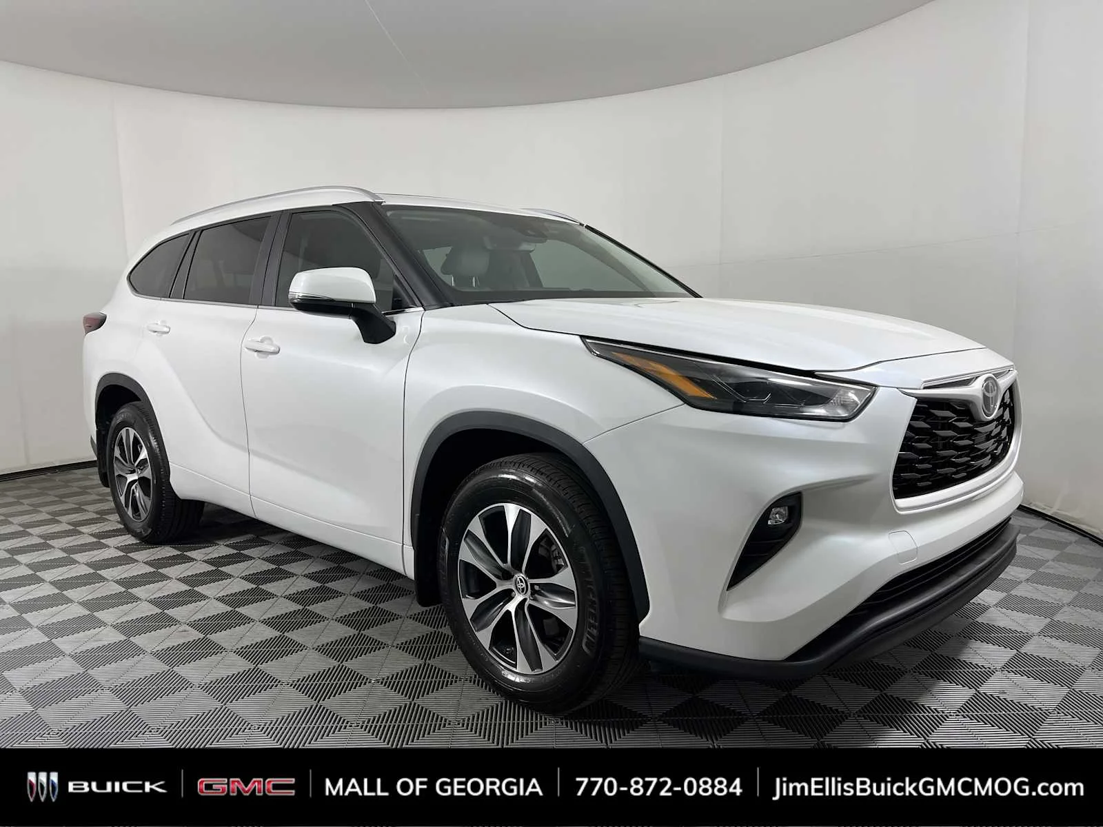 2024 Toyota Highlander