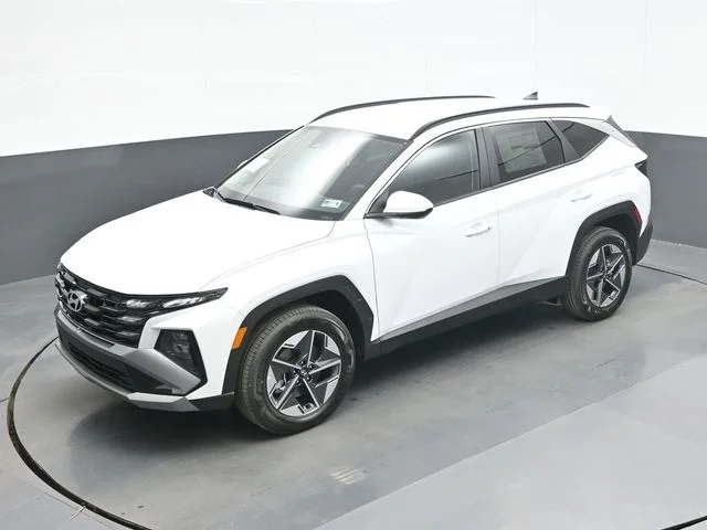 New 2026 White Hyundai SEL image 13