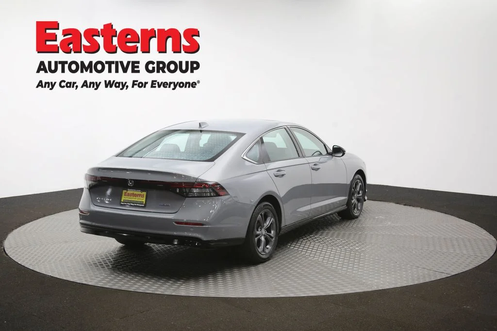 Used 2024 Gray Honda EX-L image 40