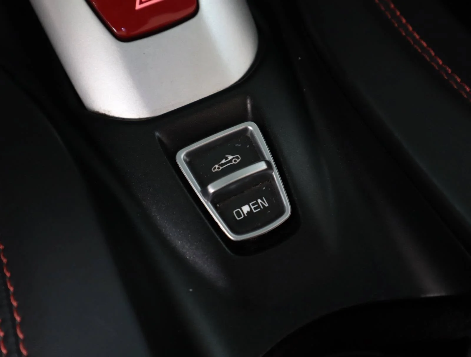 Used 2016 Nero Daytona Ferrari T image 31