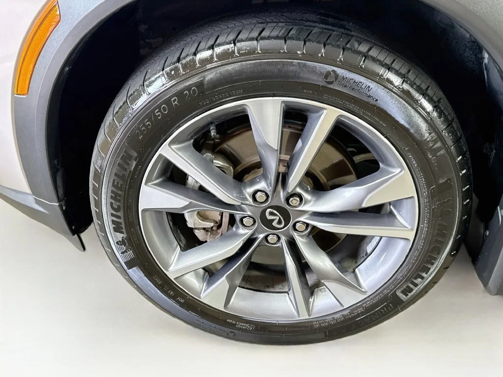 Certified Used 2023 Titanium INFINITI LUXE image 45