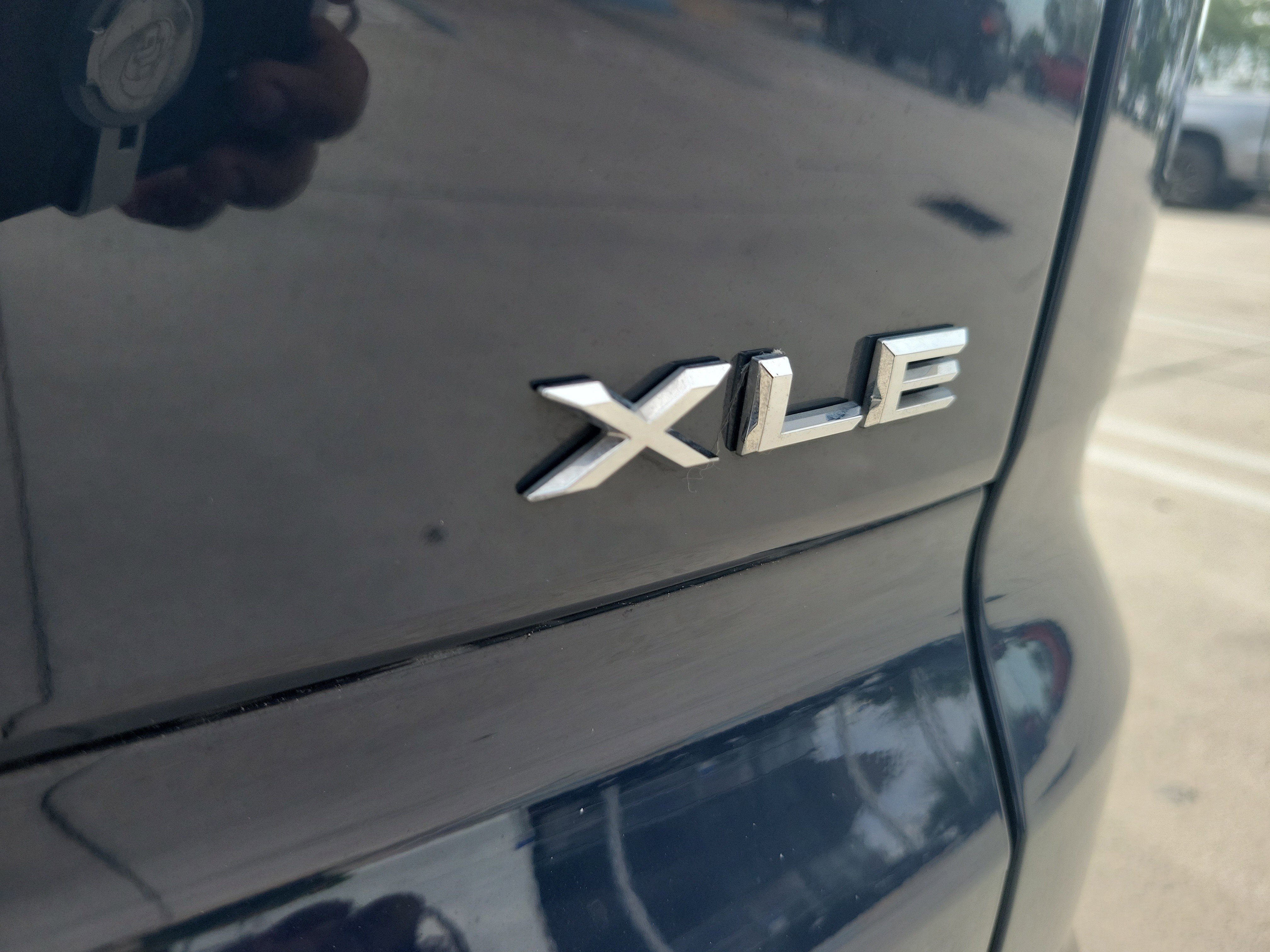 Certified Used 2025 Cloud Toyota XLE image 9