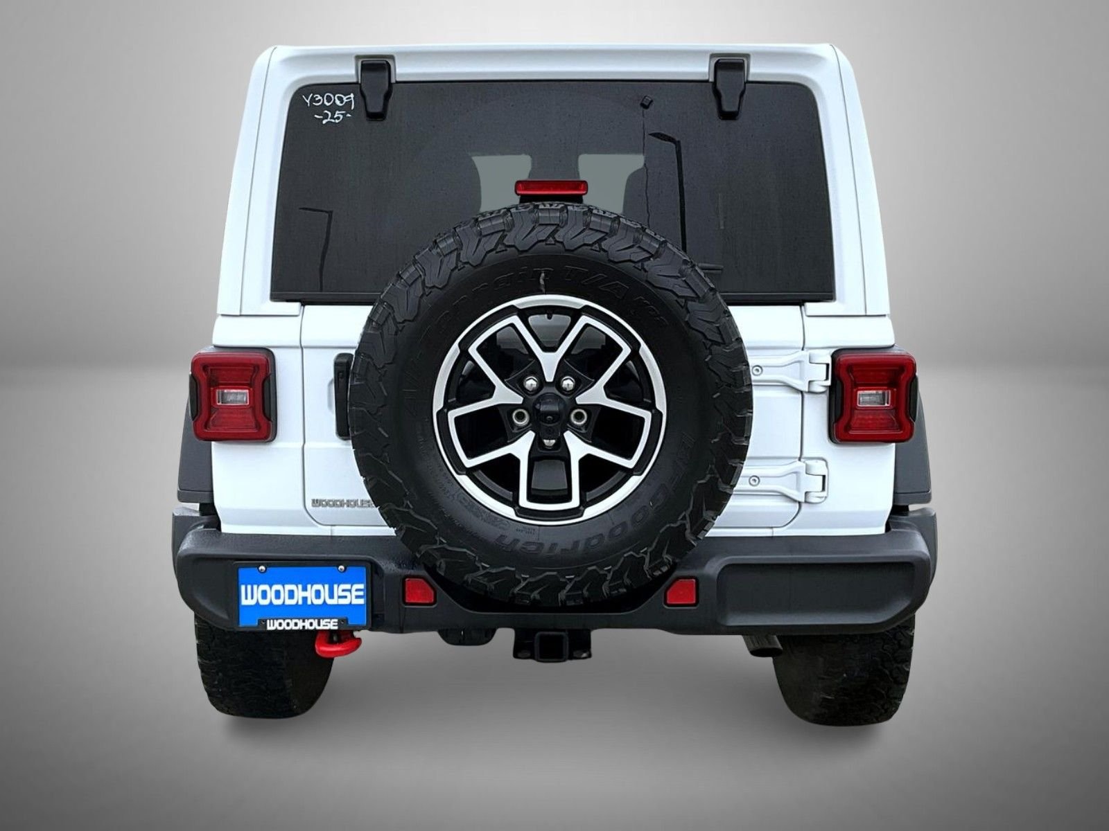 Used 2025 White Jeep Rubicon image 6