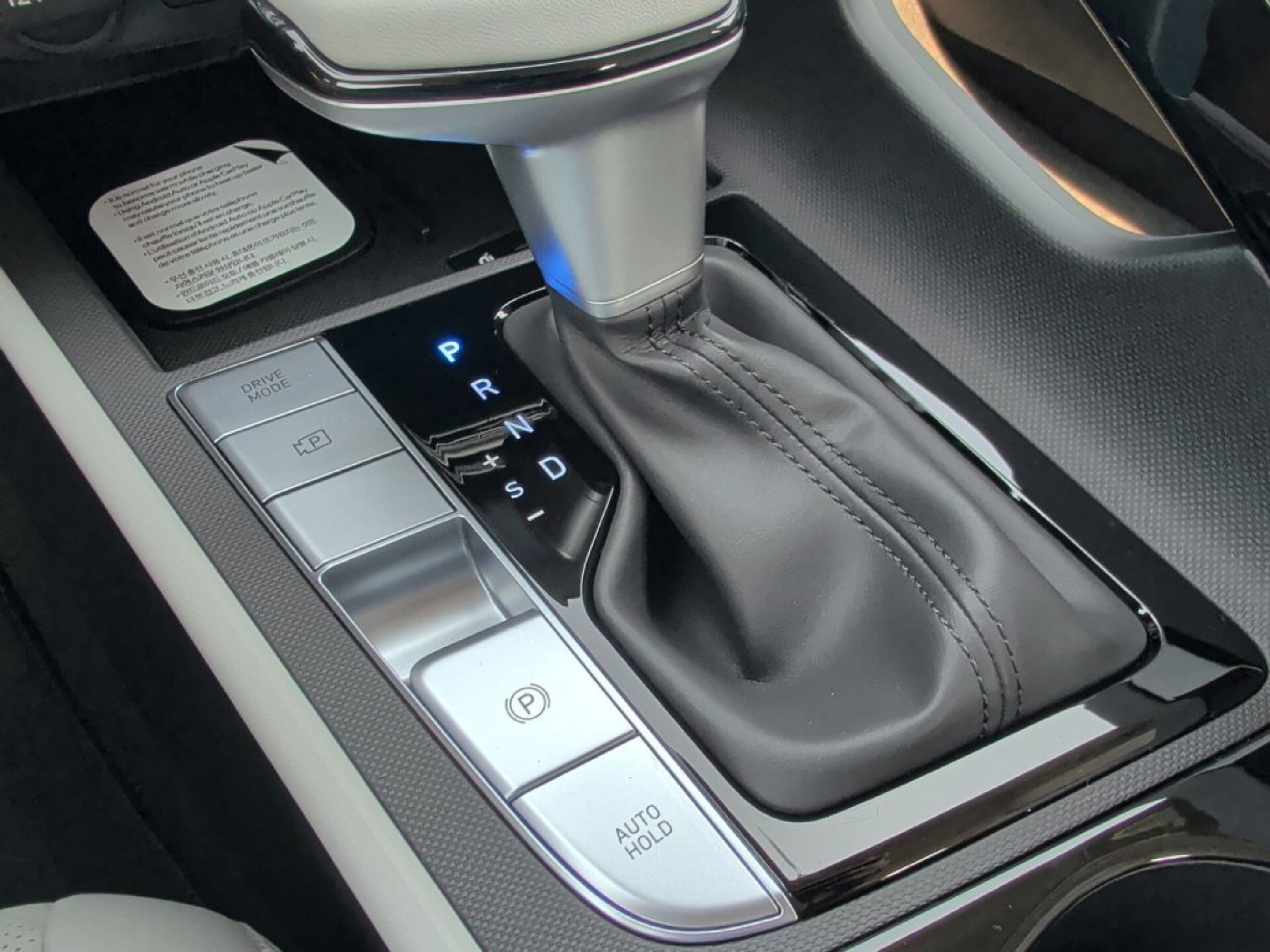 New 2026 Serenity White Hyundai Limited image 35