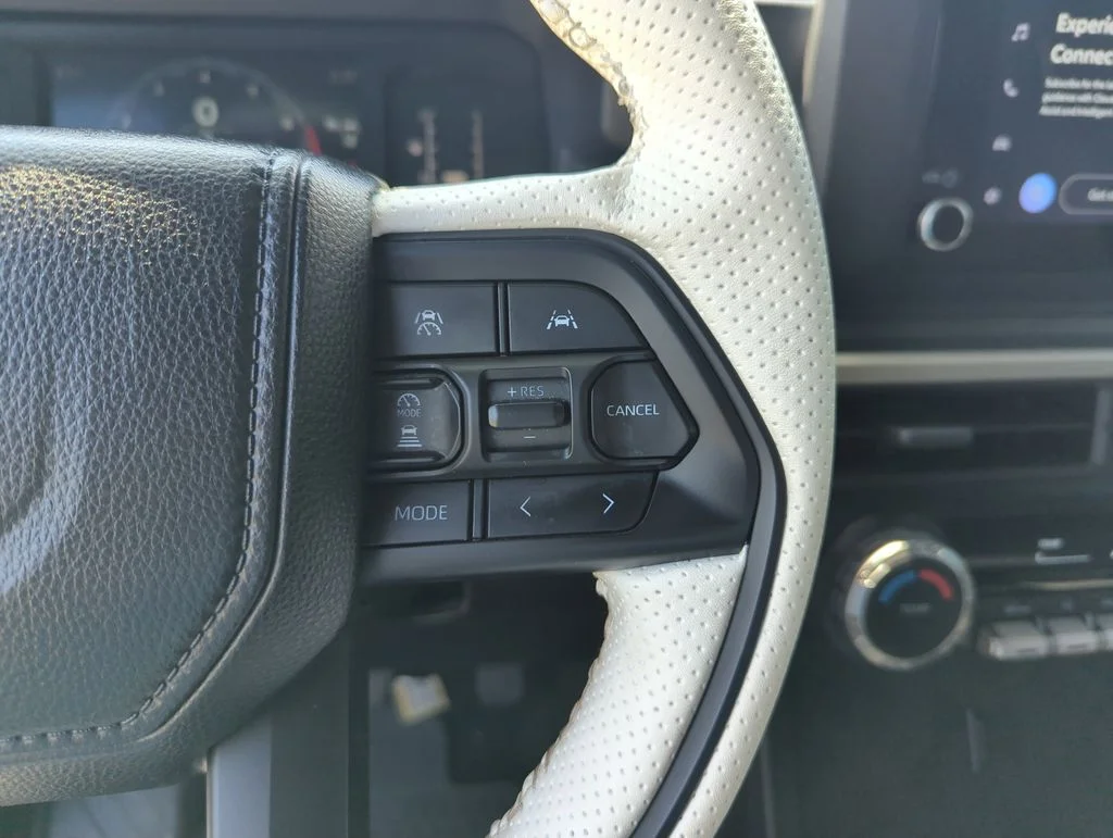Used 2024 White Toyota SR image 22