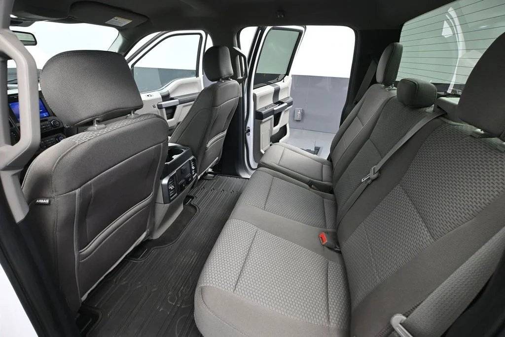 Used 2020 White Ford XLT image 29