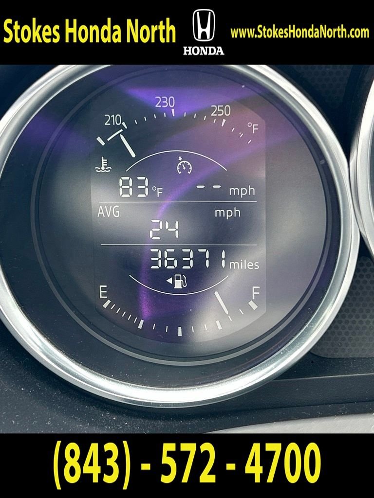 Used 2019 Red Mazda Sport image 9