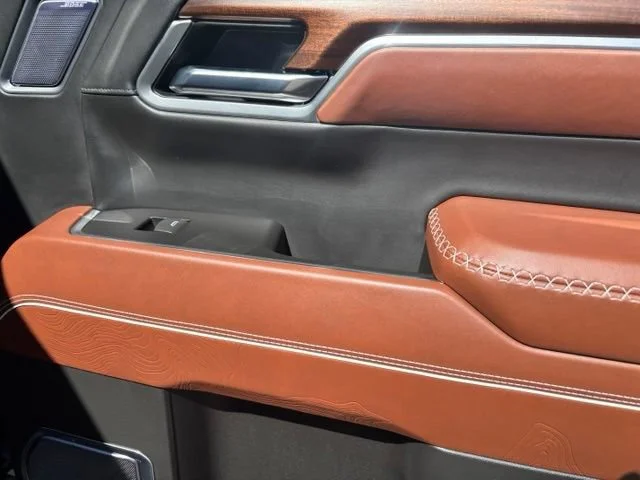 New 2025 Onyx Black GMC Denali Ultimate image 21