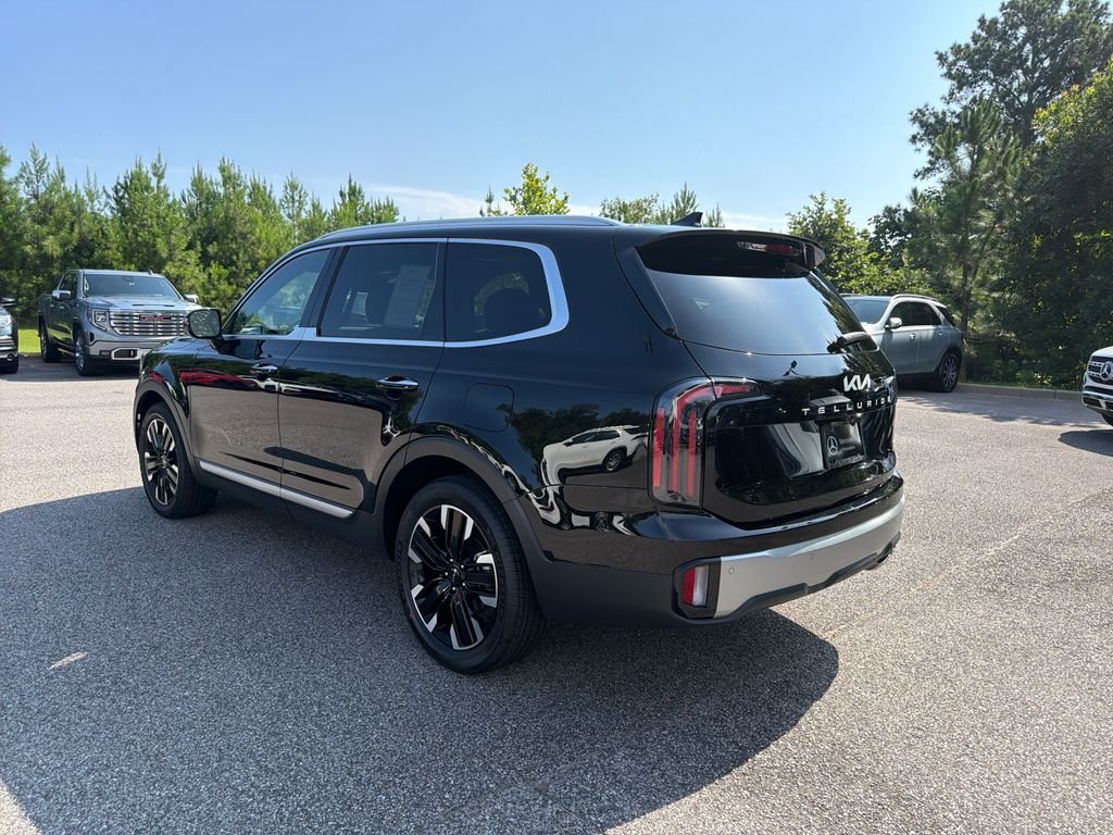 Used 2023 Ebony Black Kia SX-Prestige image 13
