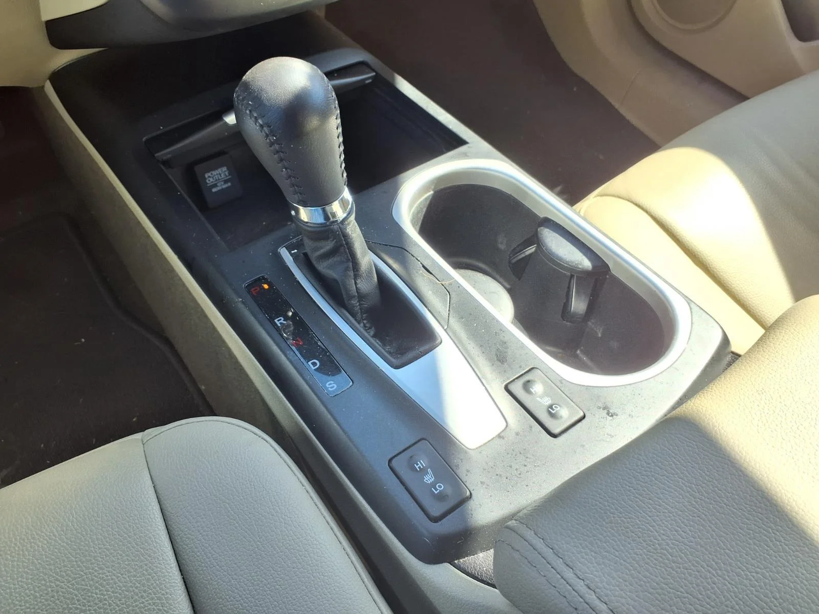 Used 2016 White Diamond Pearl Acura  image 14