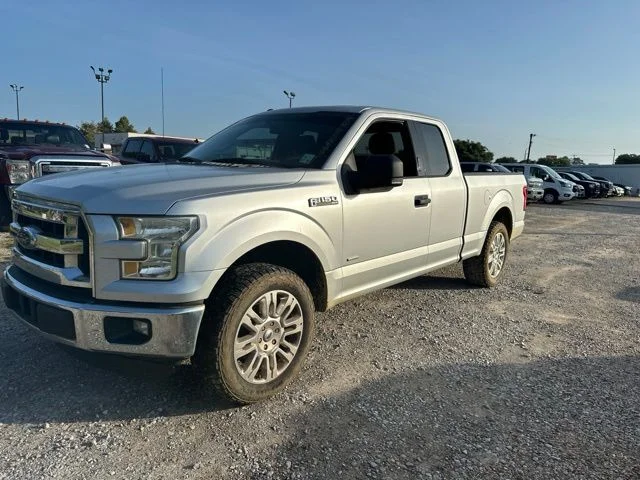 Used 2015 Silver Ford XLT image 3
