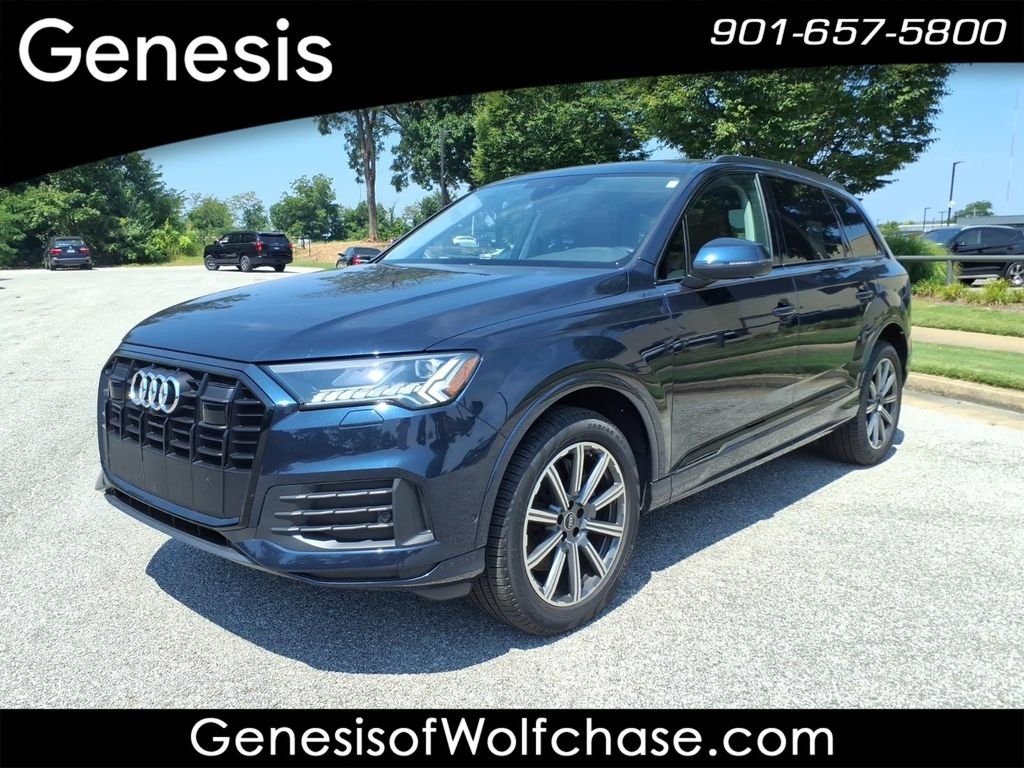 Used 2024  Audi 45 Premium Plus image 1