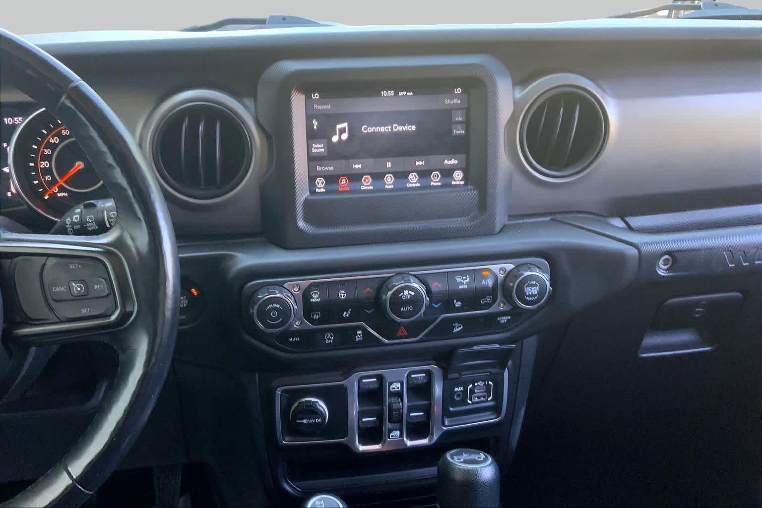 Used 2018 Granite Crystal Metallic Clearcoat Jeep Sport S image 7
