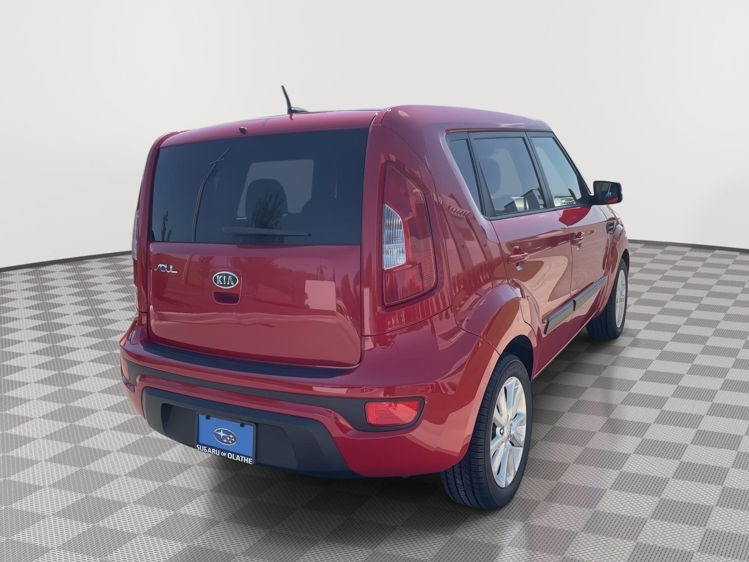 Used 2012 Molten Kia + image 27