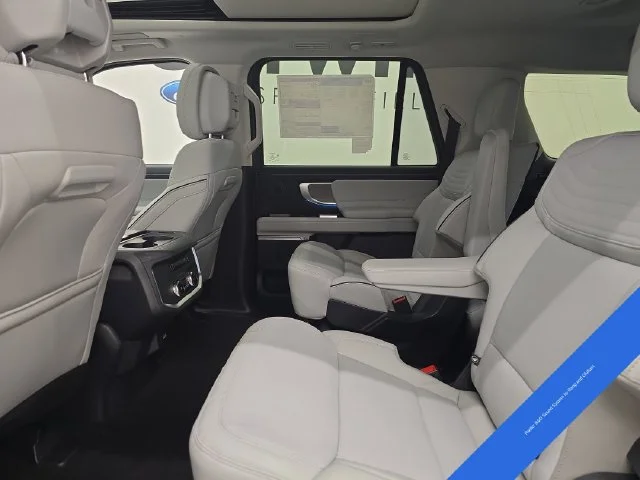 New 2026 Star White Metallic Tri-Coat Ford MAX Platinum® image 27