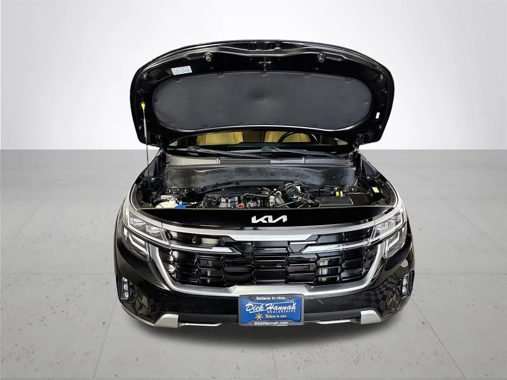 Used 2024 Black Kia SX image 22