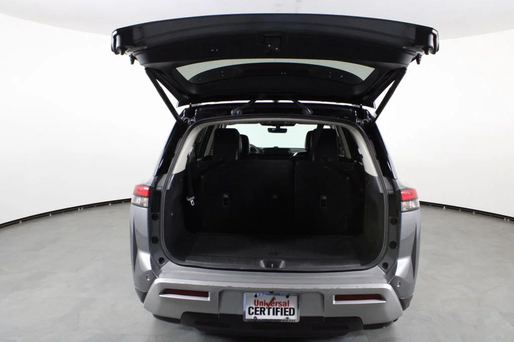 2023 Nissan Pathfinder SL - Photo 17