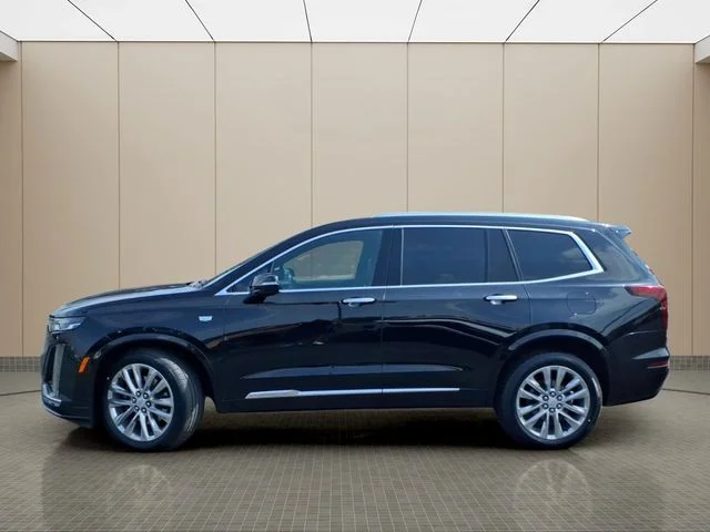 Used 2022 Black Cadillac Premium Luxury image 14