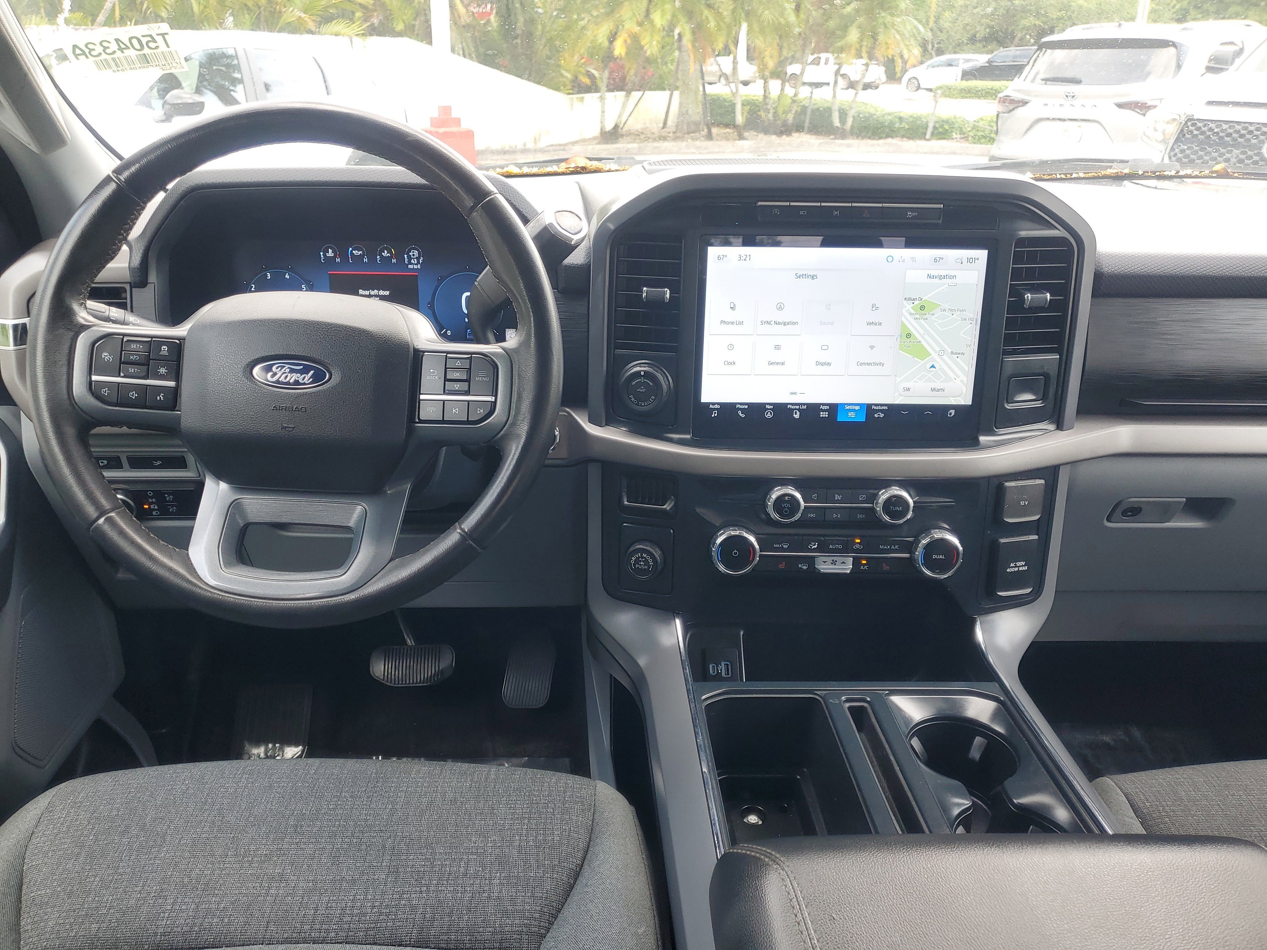 Used 2024 Oxford White Ford XLT image 8