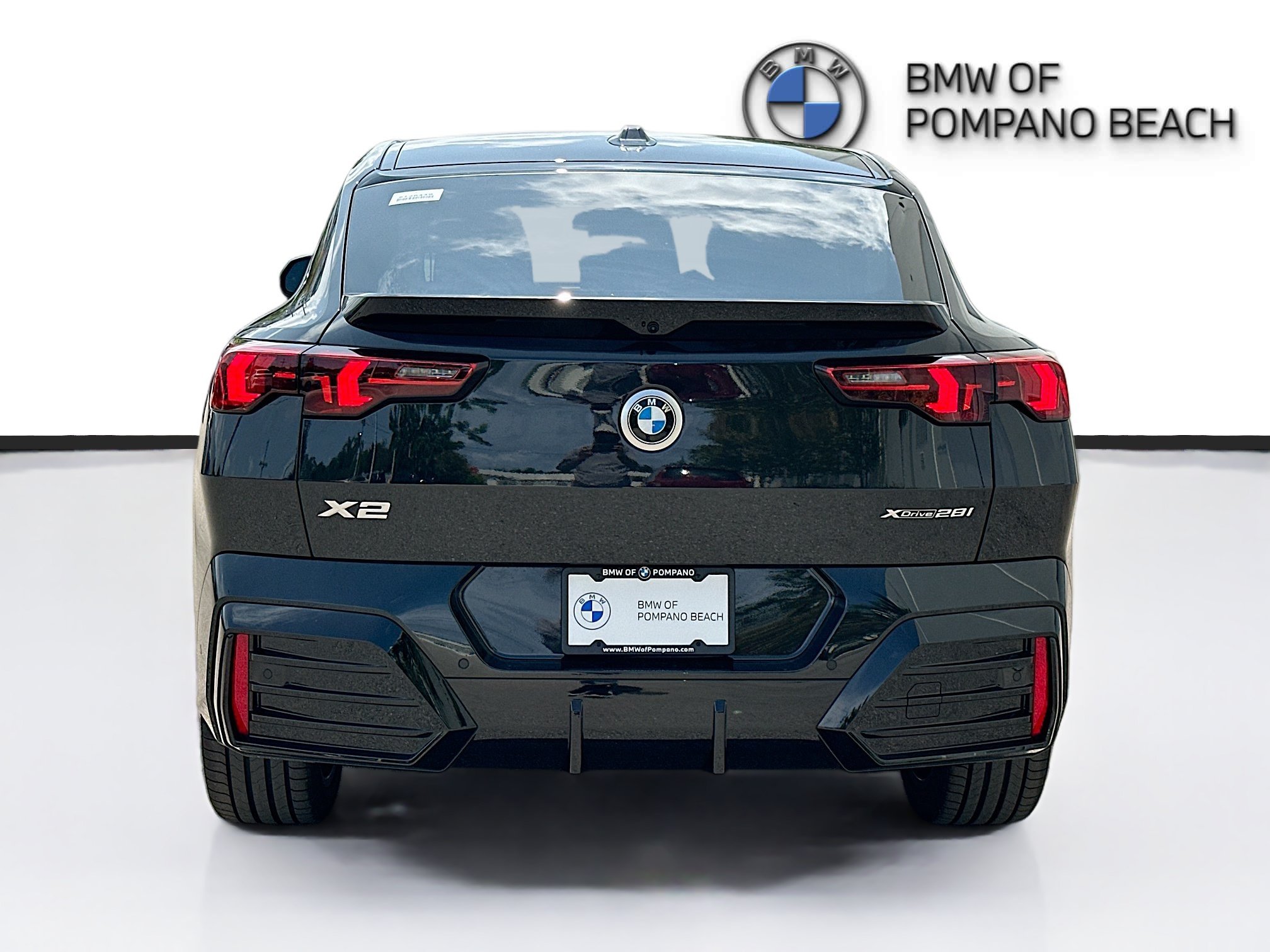 New 2026 Black Sapphire Metallic BMW xDrive28i image 5