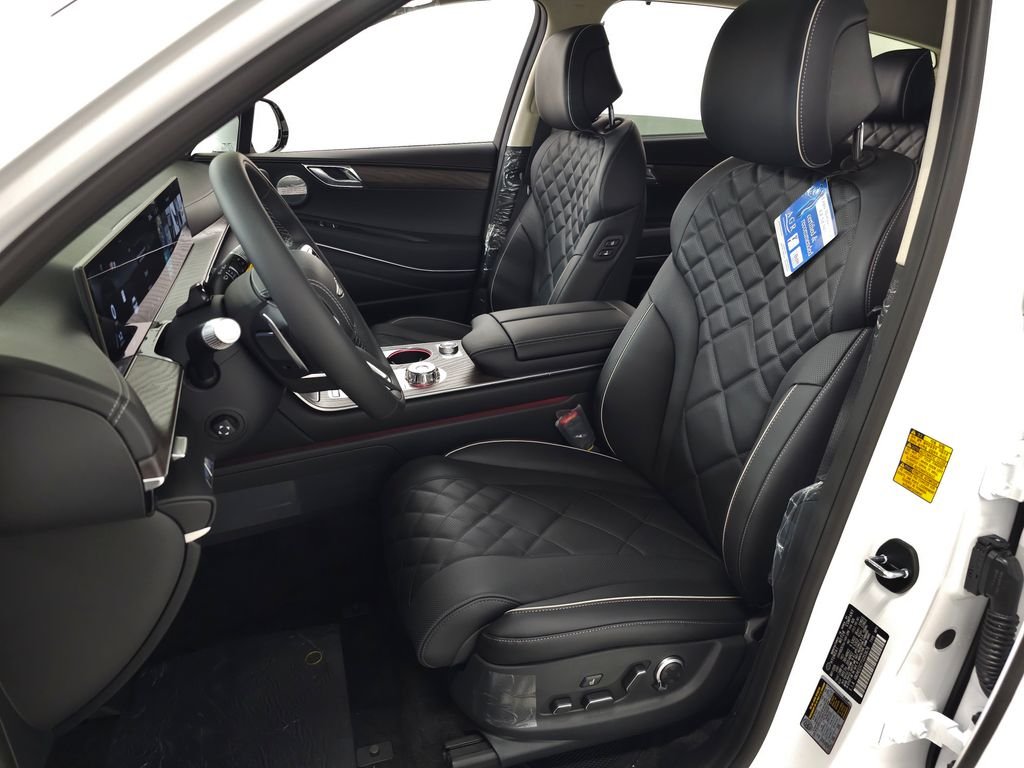 New 2026 White Genesis 3.5T PRESTIGE image 12