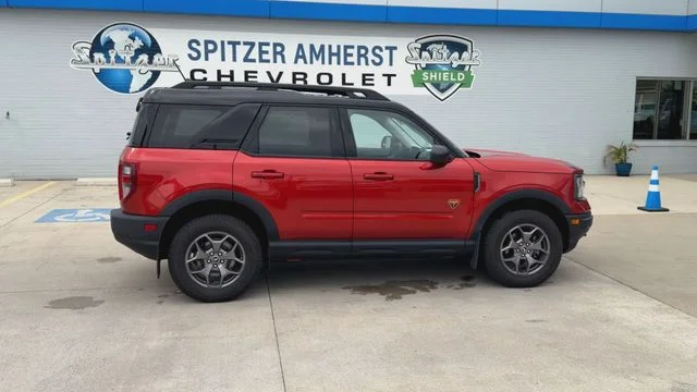 Used 2023 Red Ford Badlands image 10