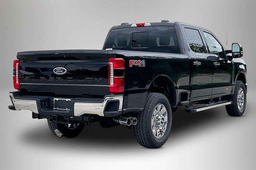 New 2026 Ford Super Duty F-250 Lariat 4D Crew Cab