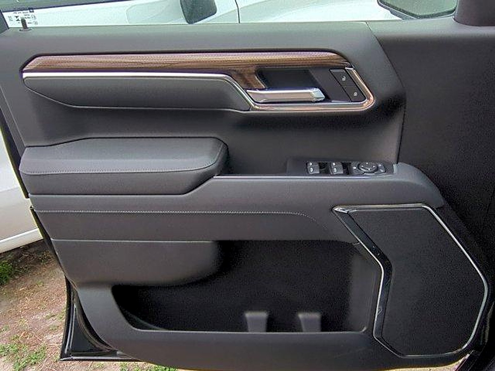 2026 Chevrolet Silverado 1500 LT - Photo 22