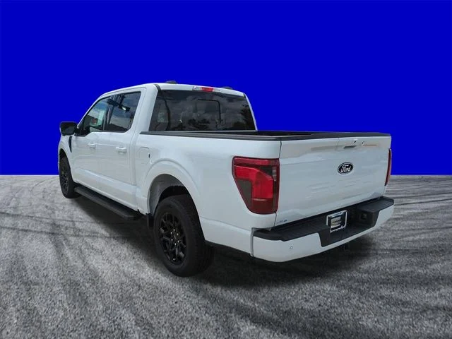 New 2026 Oxford White Ford XLT image 6