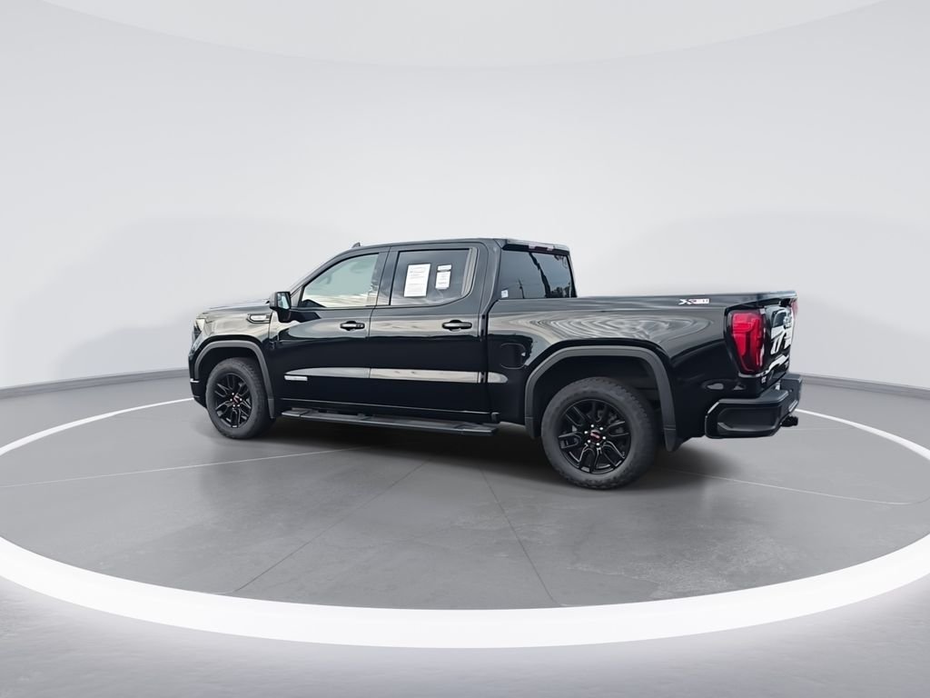 Used 2024 Black GMC Elevation image 3