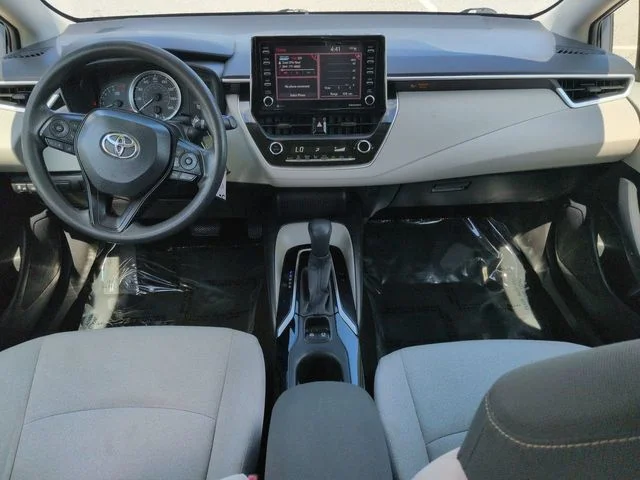 Used 2021  Toyota LE image 14