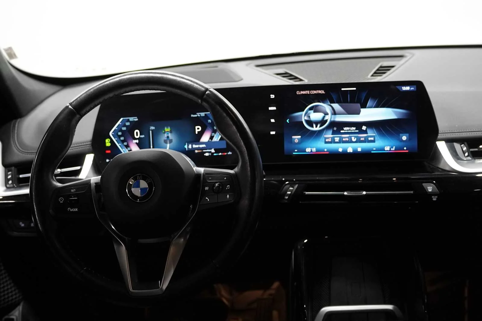 Used 2024 Blue Bay Lagoon Metallic BMW xDrive28i image 24