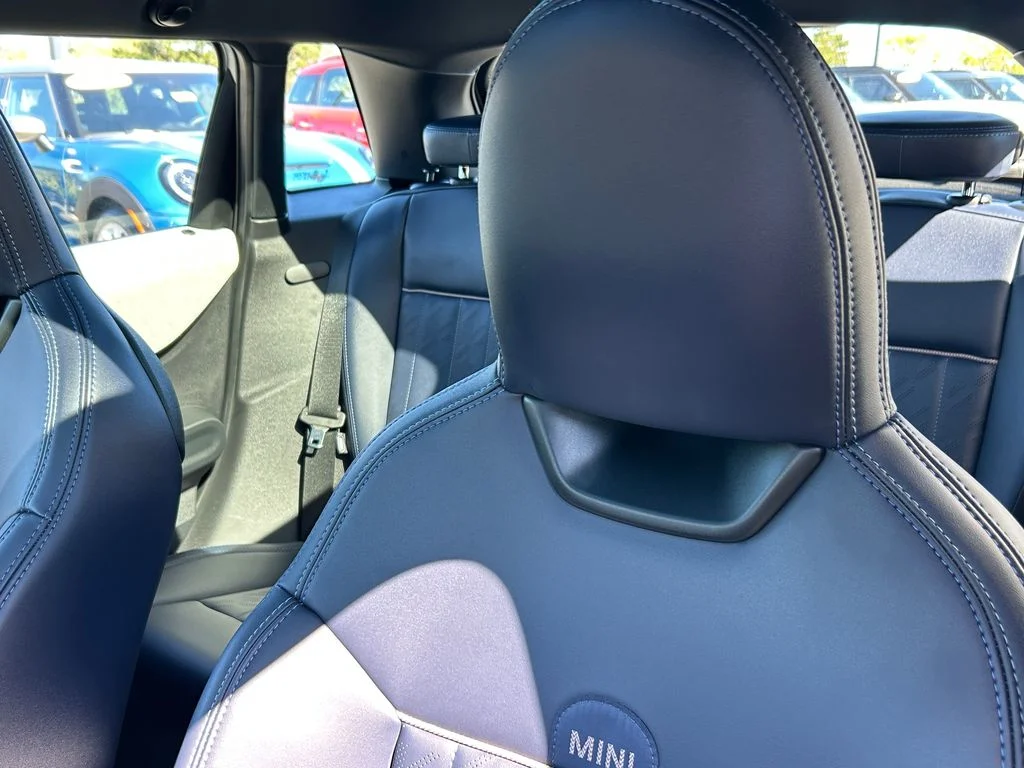 2025 MINI Hardtop 4 Door S - Photo 14