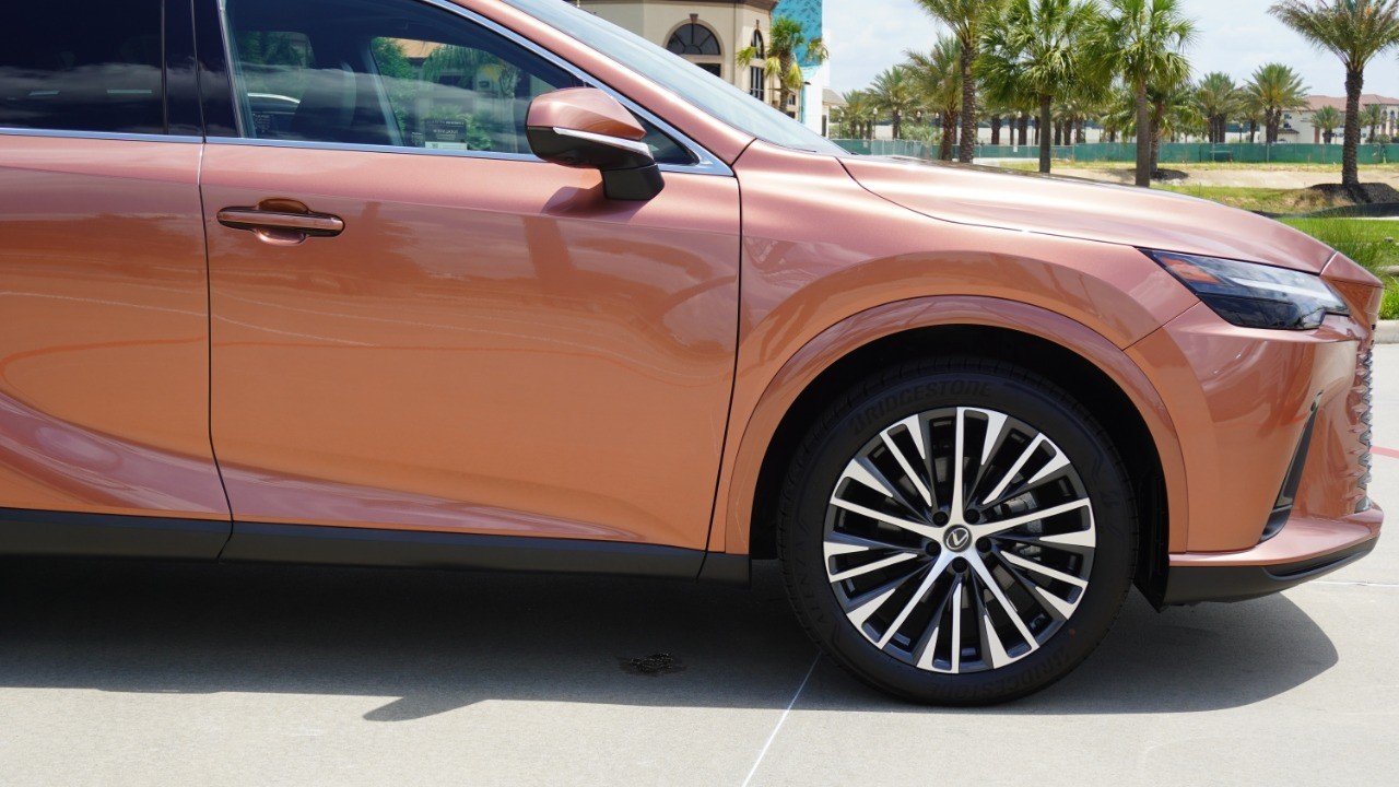 Certified Used 2023 COPPER CREST Lexus RX 350 Premium Plus image 9