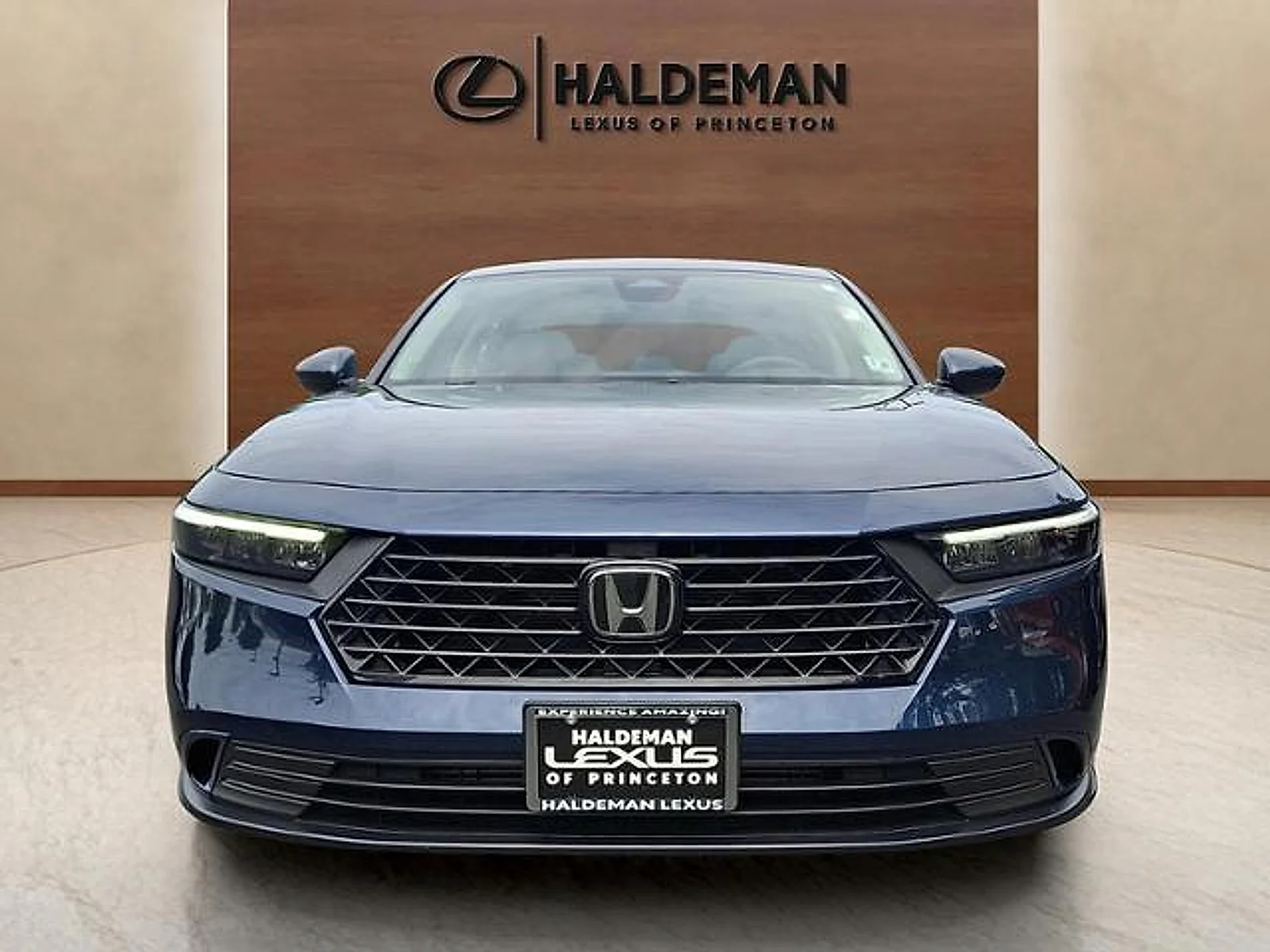 Used 2024 Canyon River Blue Metallic Honda EX image 2