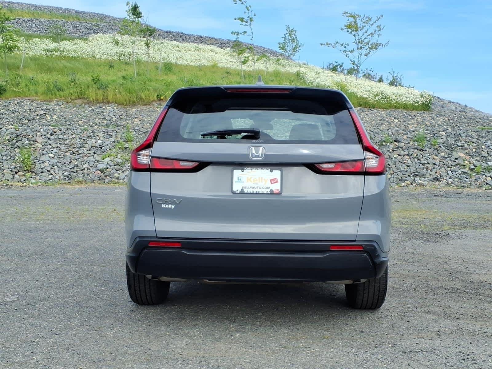 2024 Honda CR-V LX - Photo 6